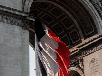 Terrorisme en France : les autorités de l'État ciblés par Al-Qaïda