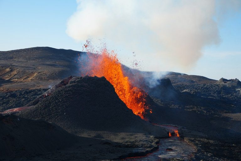 Le Volcán de Fuego au Guatemala