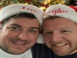 Le professeur Christopher Landis et son amoureux