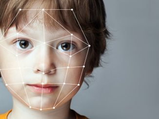 La reconnaissance faciale pour payer dans une cantine scolaire en Ecosse : controverse