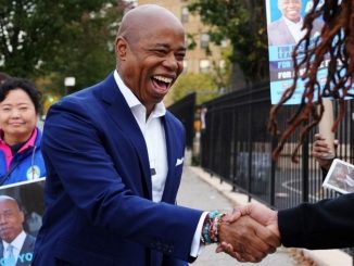 Adams, le nouveau visage du parti démocrate, maire de New York