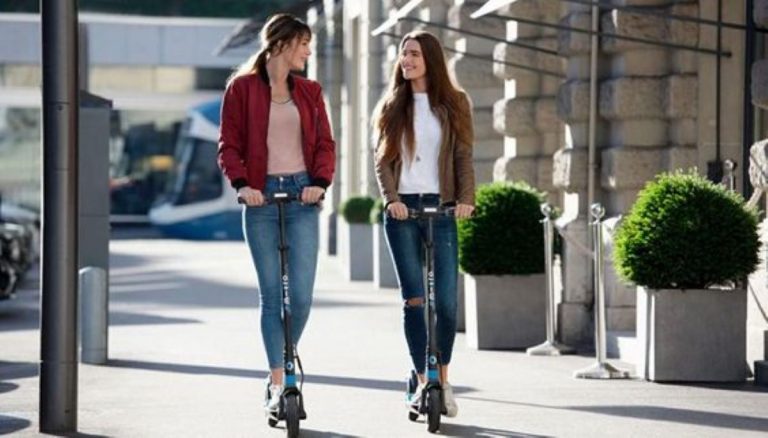 Paris : vitesse des trottinettes électriques limitée à 10 km/h