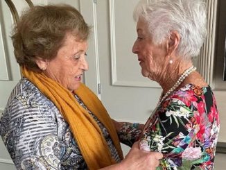 Deux meilleures amies séparées par l'Holocauste se retrouvent après 82 ans