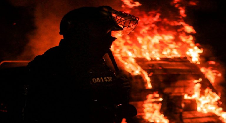 Le préfet de Martinique a établi jeudi un couvre-feu « de 19 heures à 5 heures.