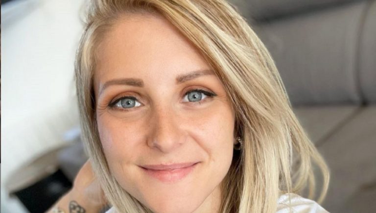 MavaChou, la youtubeuse française qui s'est suicidée après s'être séparée de son mari