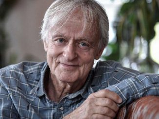 Le chanteur Dave, 77 ans, est hospitalisé depuis mardi en raison d'"une lourde chute à son domicile"