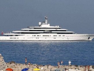 Les oligarques russes cachent leurs yachts : l'effet de la guerre de Poutine