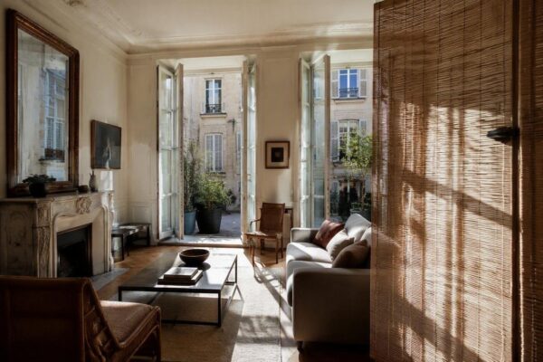 Solutions passives pour garder son intérieur frais pendant la canicule