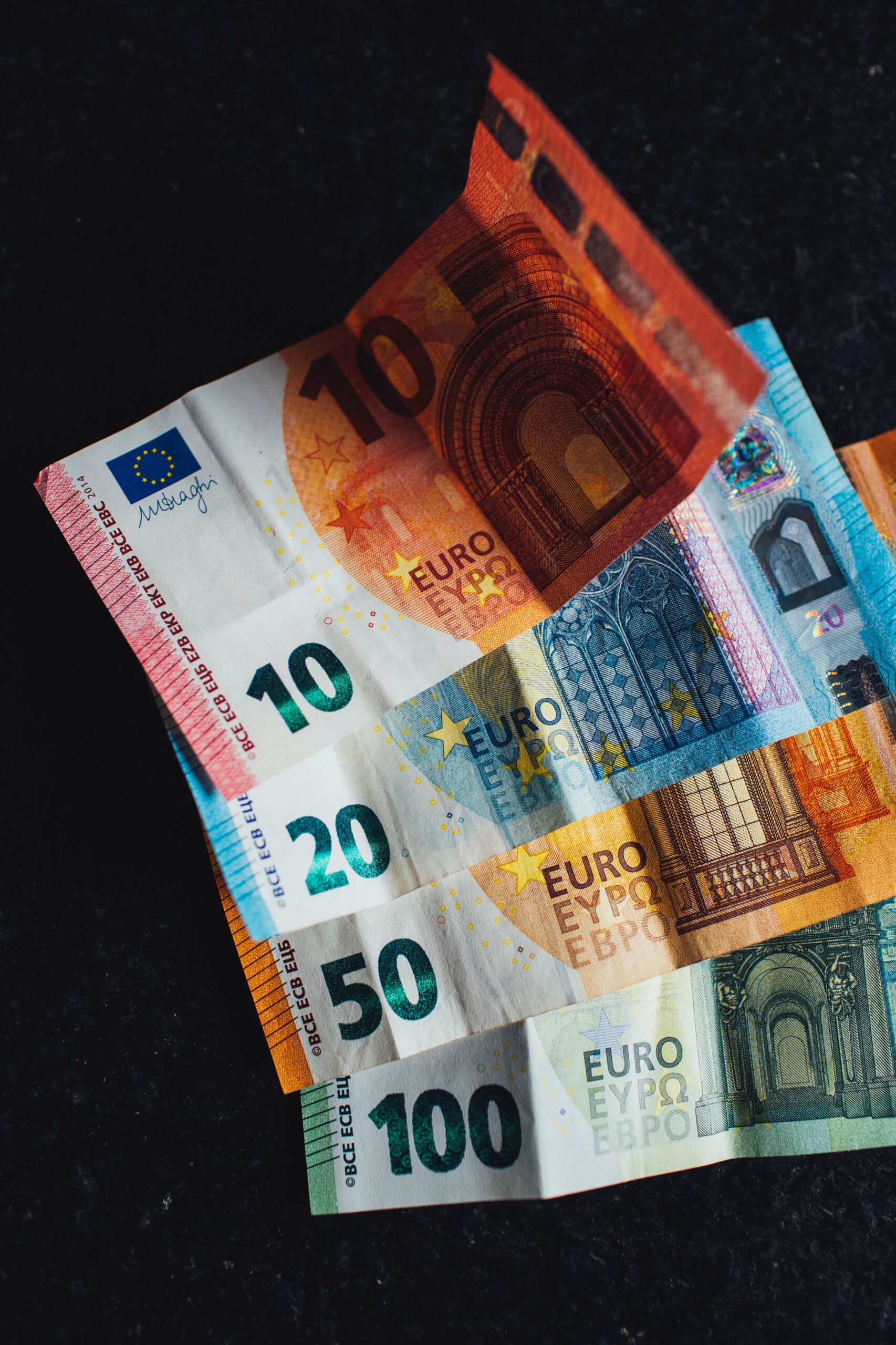 Dollars omzetten in euro’s: hoe het te doen en wat zijn de beste opties