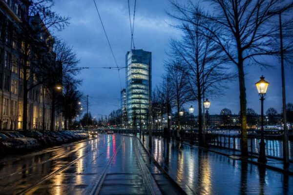 Achmea en ASR rapporteren aanzienlijke verliezen in autoverzekeringen