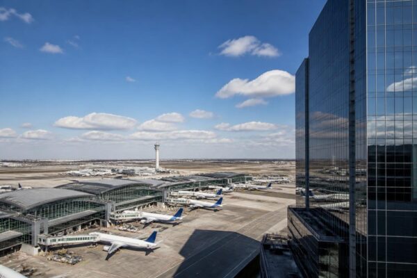 Apollo zet in op asset-backed lening voor EasyJet-deal