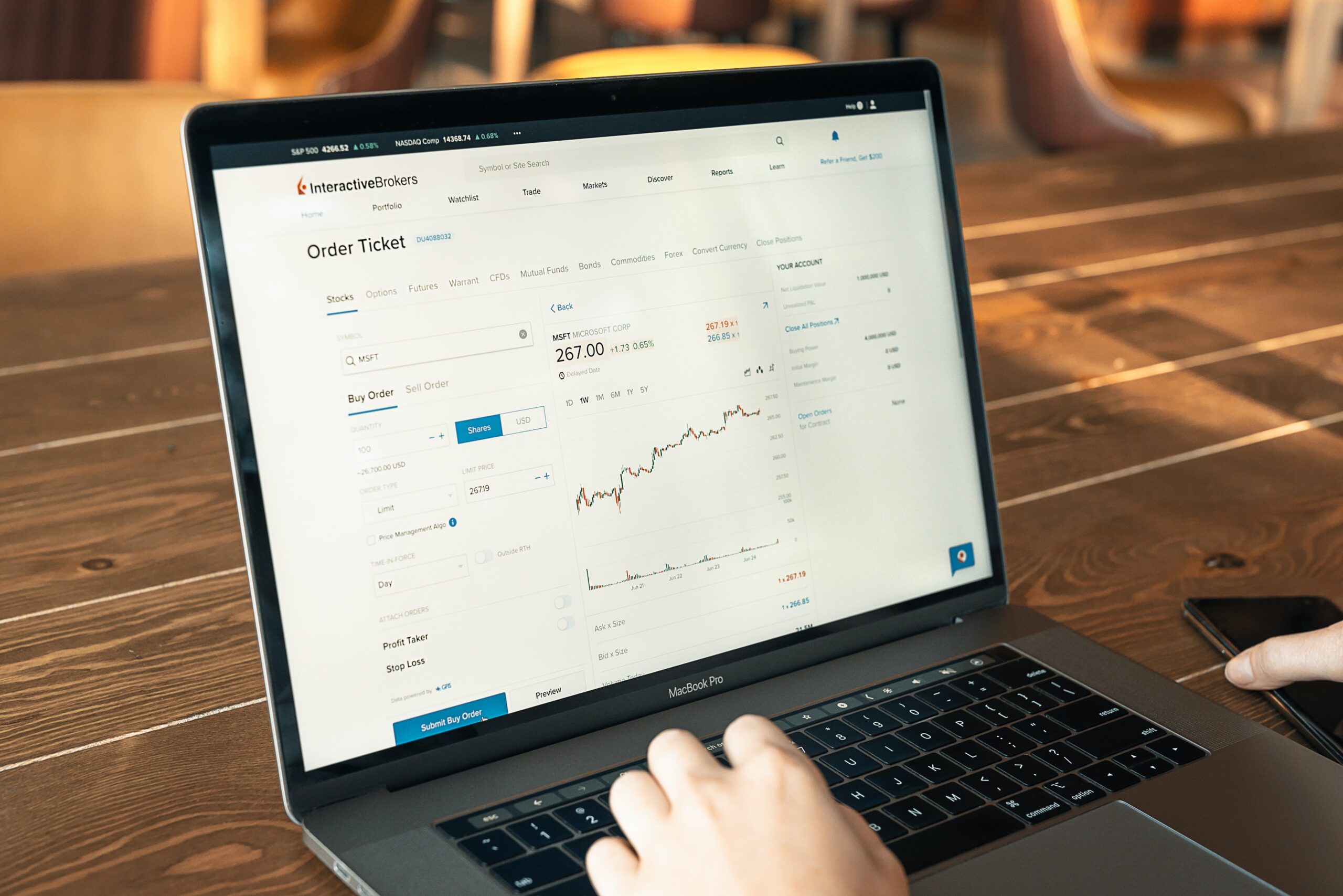 Startups in der Altenpflege: 16 Investoren