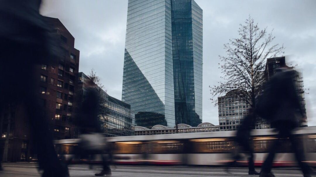 Deutsche Bank Kurs: Zwei Tage im Minus, danach Gewinn