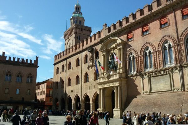 La zona migliore dove alloggiare a Bologna centro in Hotel