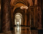 Previsioni Moody’s: deficit in calo e debito stabile al 138%