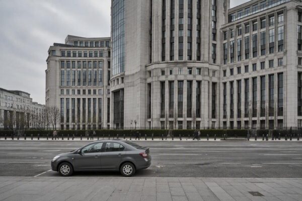 Taglio del bollo auto 2027: Brussels valuta l'uso dei fondi Pnrr