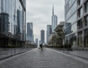 Mercati europei positivi, Borsa di Milano +0,65% su auto e banche