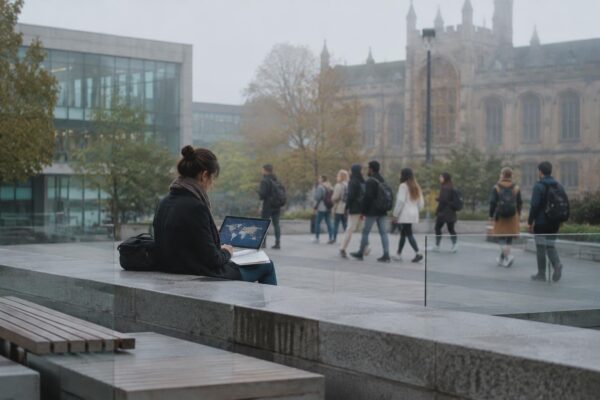 Programma Erasmus Mundus per politiche economiche e doppio titolo internazionale