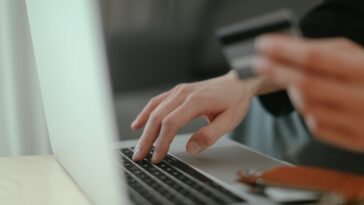 pexels cup of couple 6633607