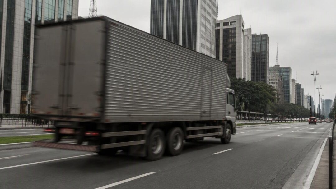 Energia abundante pode colocar Brasil no mapa de data centers e IA
