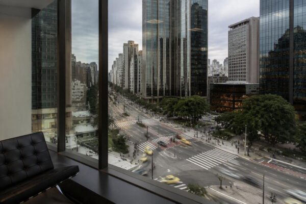 Ibovespa em queda após relatório de emprego nos EUA e declarações do Fed
