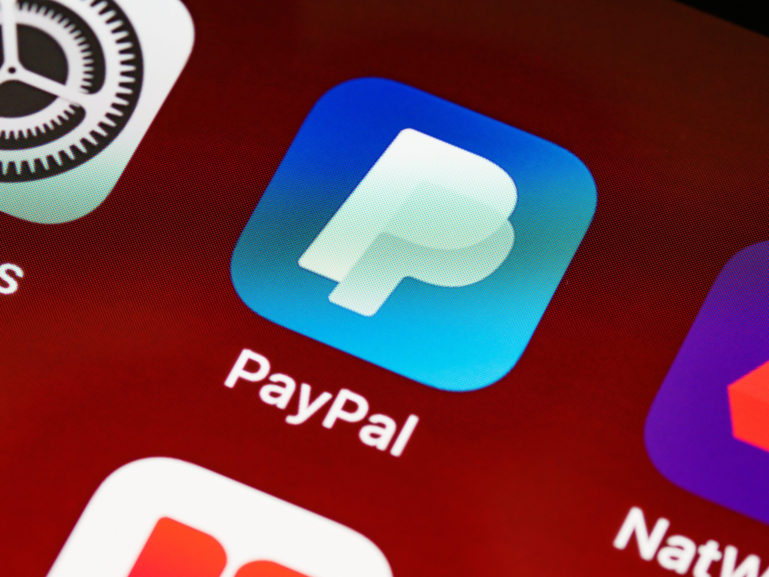 PayPal Features: Cost, Access and How It Works