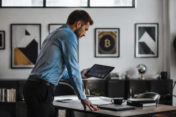 Assessing the real-world value of crypto projects