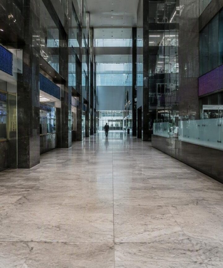 Avoiding cognitive biases in financial decisions