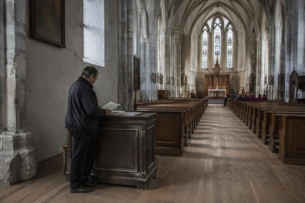 Églises et communes en Valais : vers une nouvelle réglementation