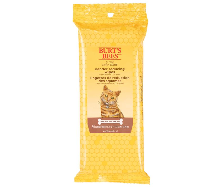 Burt&rsquo;s Bees dander-reducing wipes