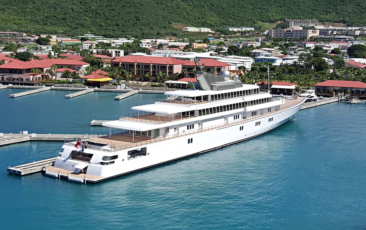 rising sun superyacht 1200x754