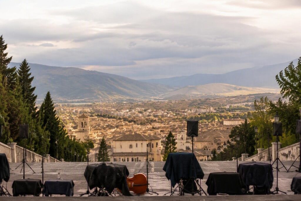 Concerto di Ermal Meta all’Aquila: il gran finale dei Cantieri dell’Immaginario