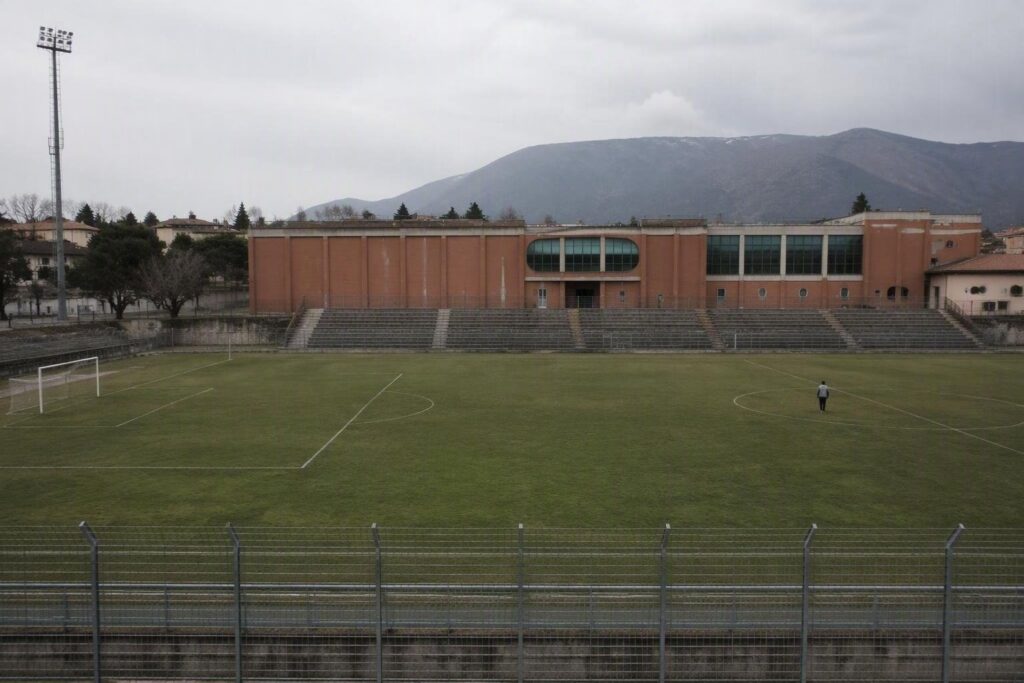 Guida al calcio a L’Aquila: impianti, orari e scuole calcio