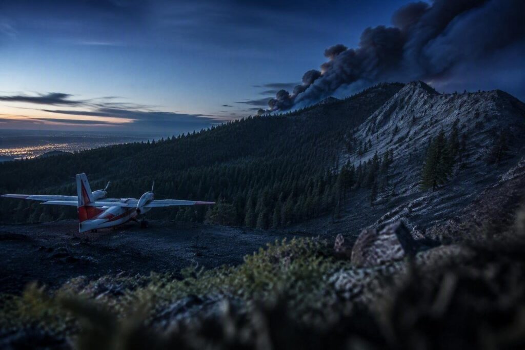 Monte Morrone in fiamme: il ritorno del rogo e l’azione dei Canadair