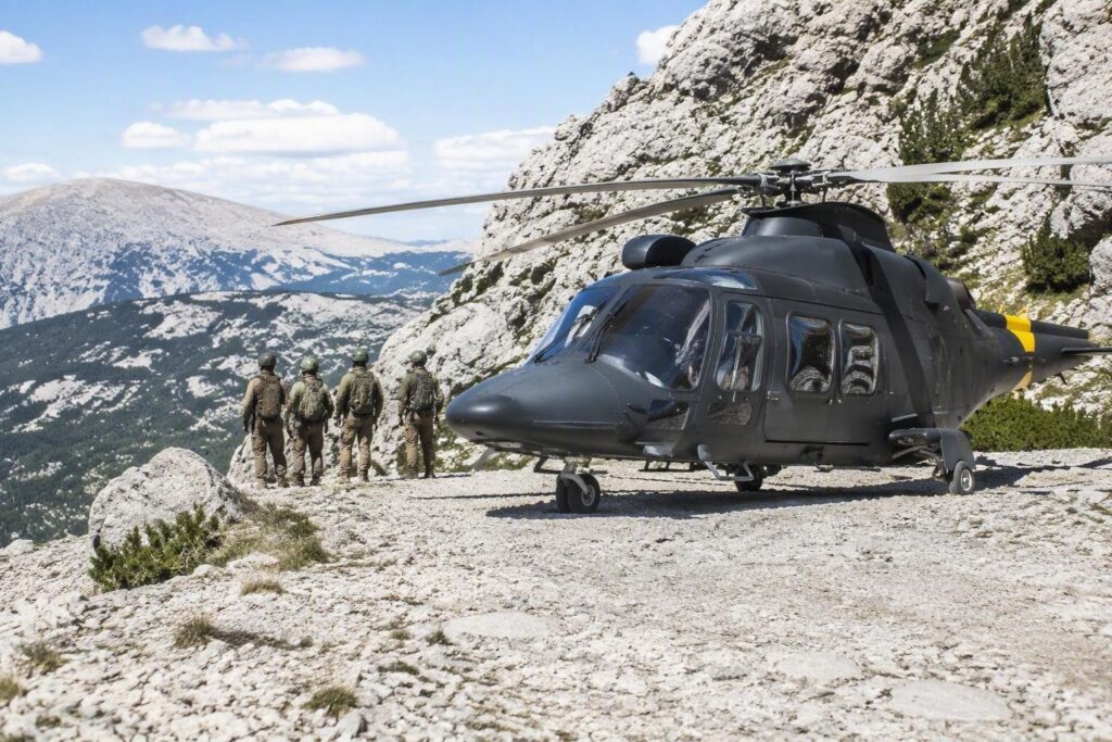 Esercitazione alpina con Guardia di Finanza e CNSAS in Abruzzo