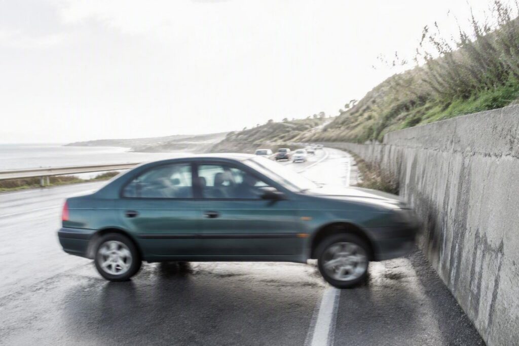 Morte di Stefan Gjeroski a Ortona: la Golf si scontra con un muro