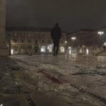 Rissa a Teramo: giovani si affrontano con coltelli e bottiglie, un ferito