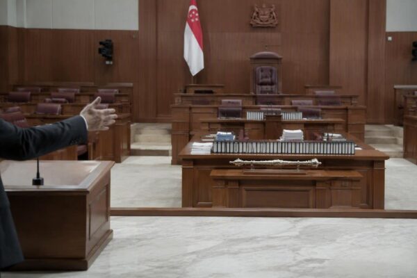 Parliamentary Debate on Political Salaries Set for September 2026