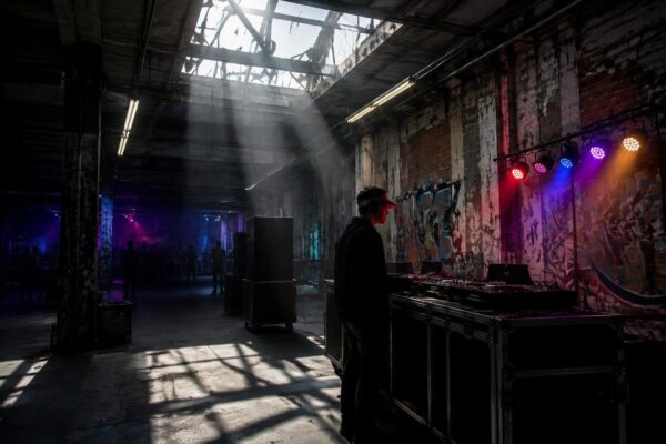 East London Noughties captured in Obergfell’s new photobook
