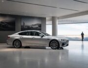 Auto di lusso: scegliere tra elettrica e termica con criterio