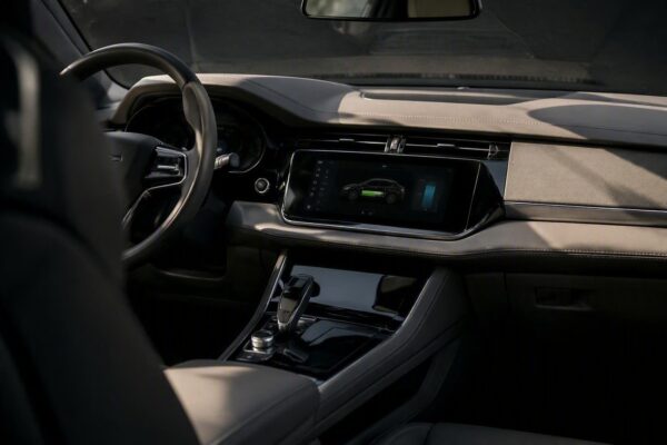 Auto luxury con range extender: come funzionano e quando convengono