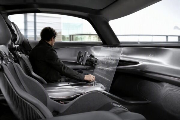 Hypercar elettriche e sound design: come il suono esalta la guida