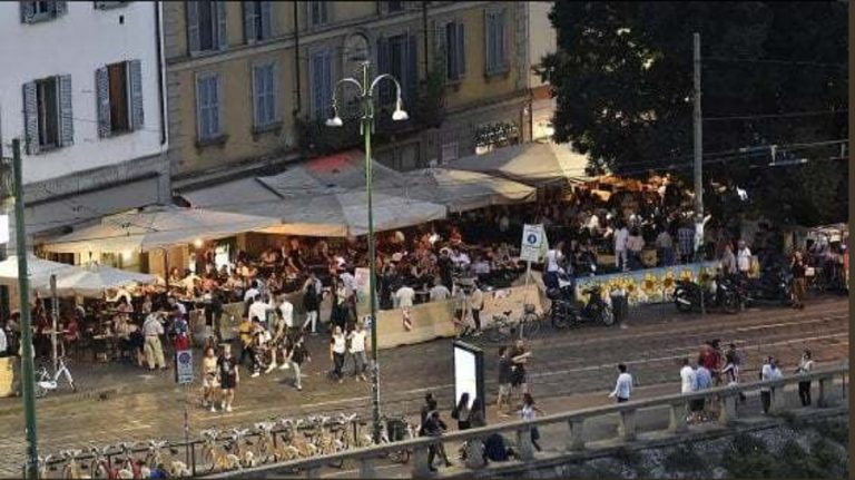 accoltellato navigli