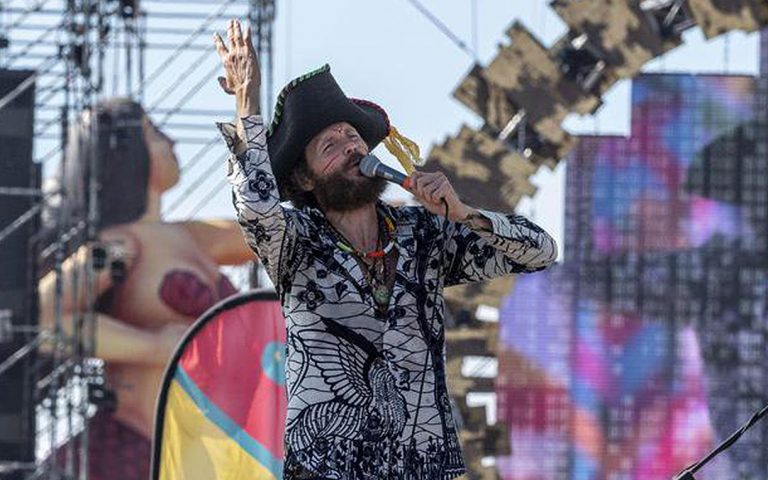 Concerto di Jovanotti a Linate, è record di affluenza: 100mila persone