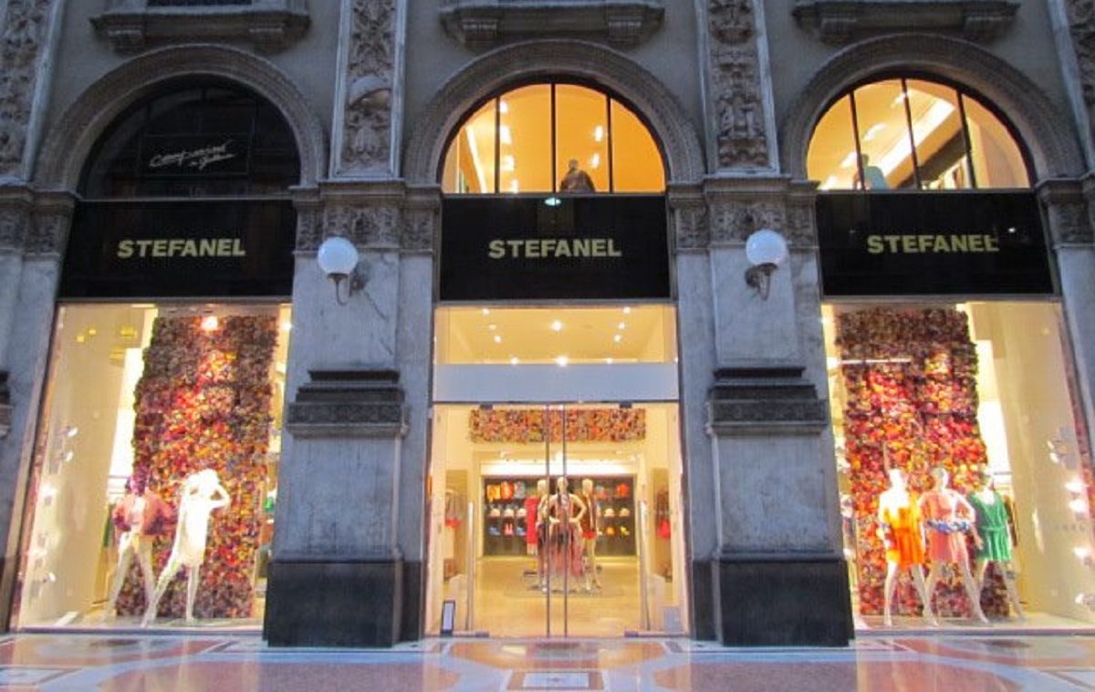 Asta in Galleria a Milano: Longchamp si aggiudica il posto di Stefanel