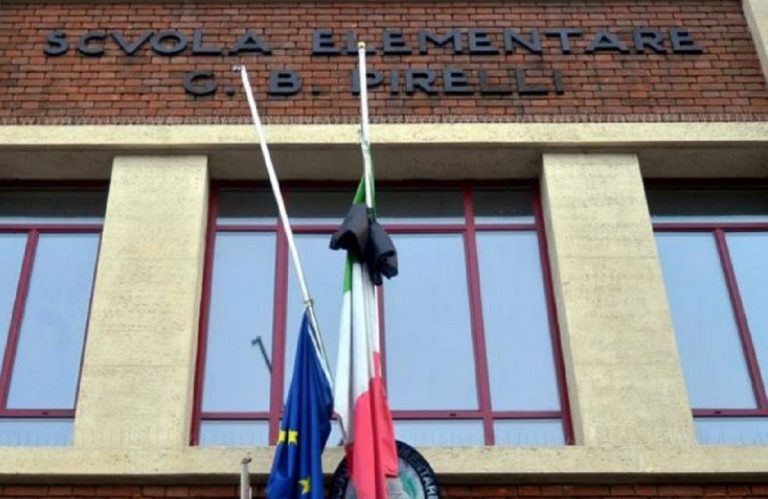 bambino morto a scuola milano funerali
