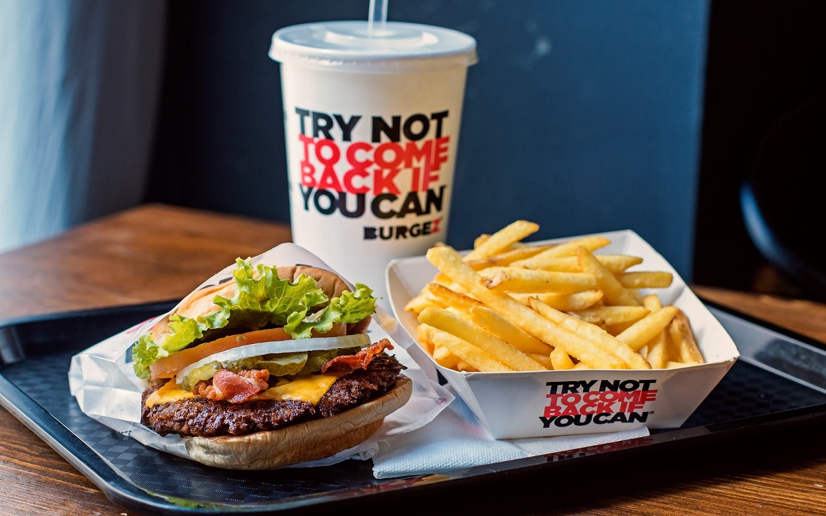 Burgez, Simone Ciaruffoli racconta la storia dell’hamburgeria americana di Milano