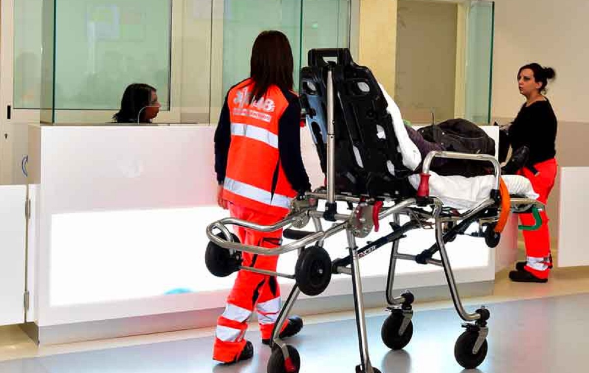 Dramma a scuola: morto il bimbo precipitato dalle scale