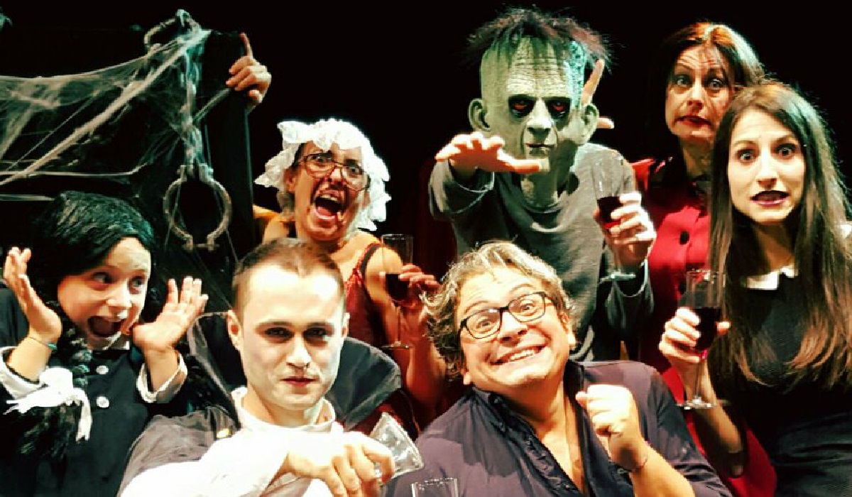 La Famiglia Transylvania: lo spettacolo al Teatro Manzoni di Milano