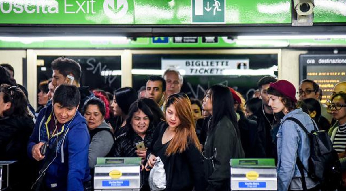 Linea M2 Milano, problema agli impianti di Gessate: metro sospesa